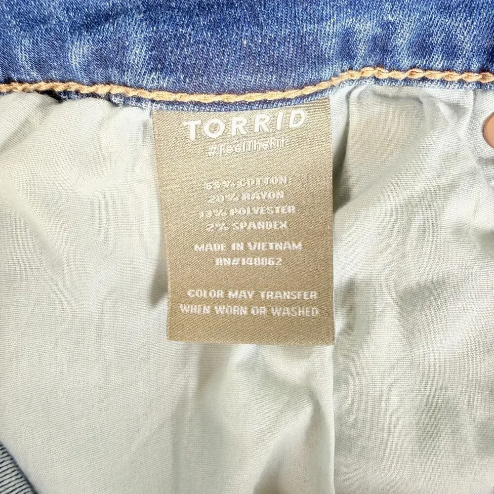 Torrid Jeggings Womens‎ 18 Reg Blue Jeans Feel the Fit Stretch Distressed Edgy
